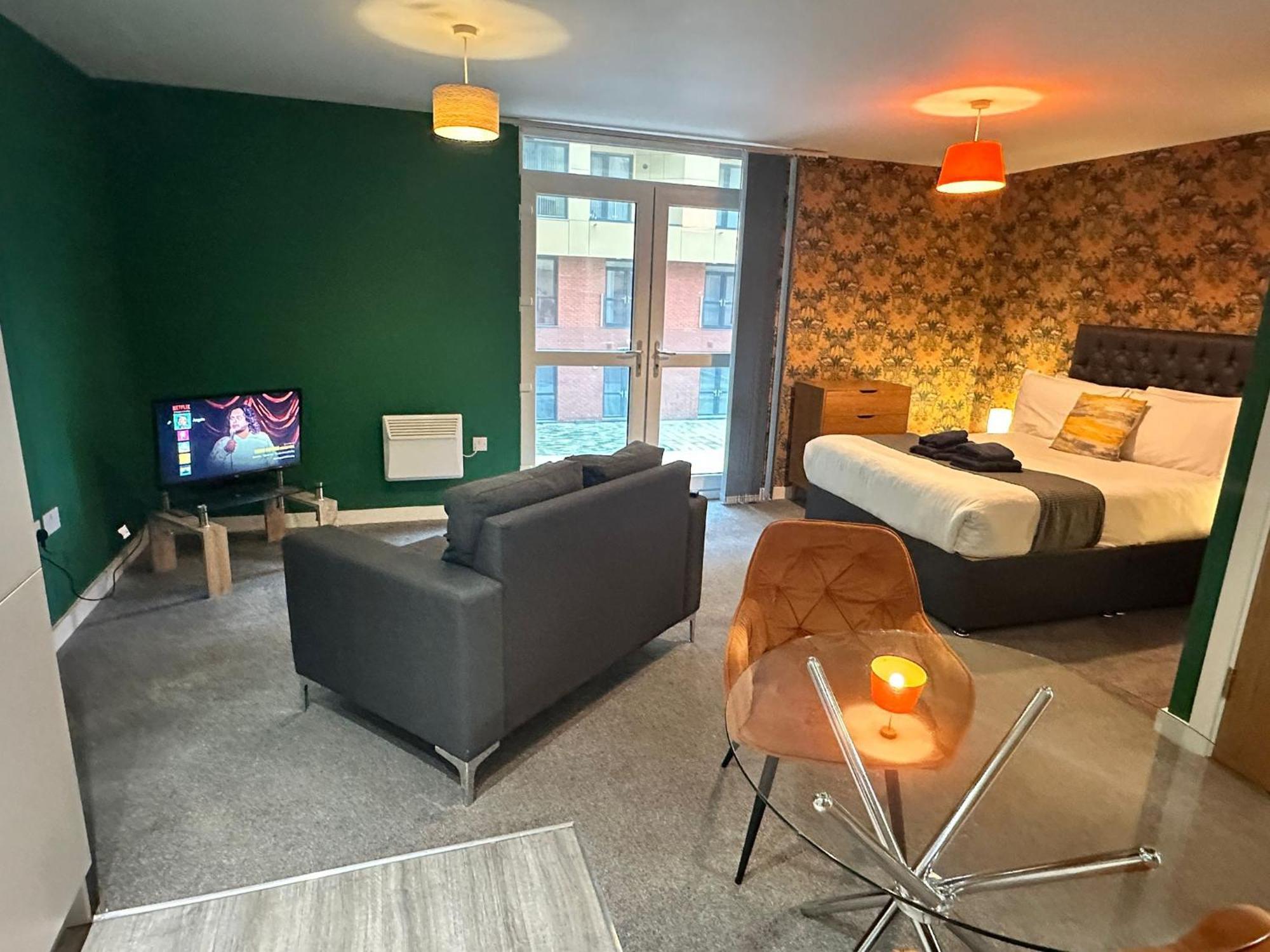 Beehosting Adelphi Wharf Apartments - Manchester — Photos 1